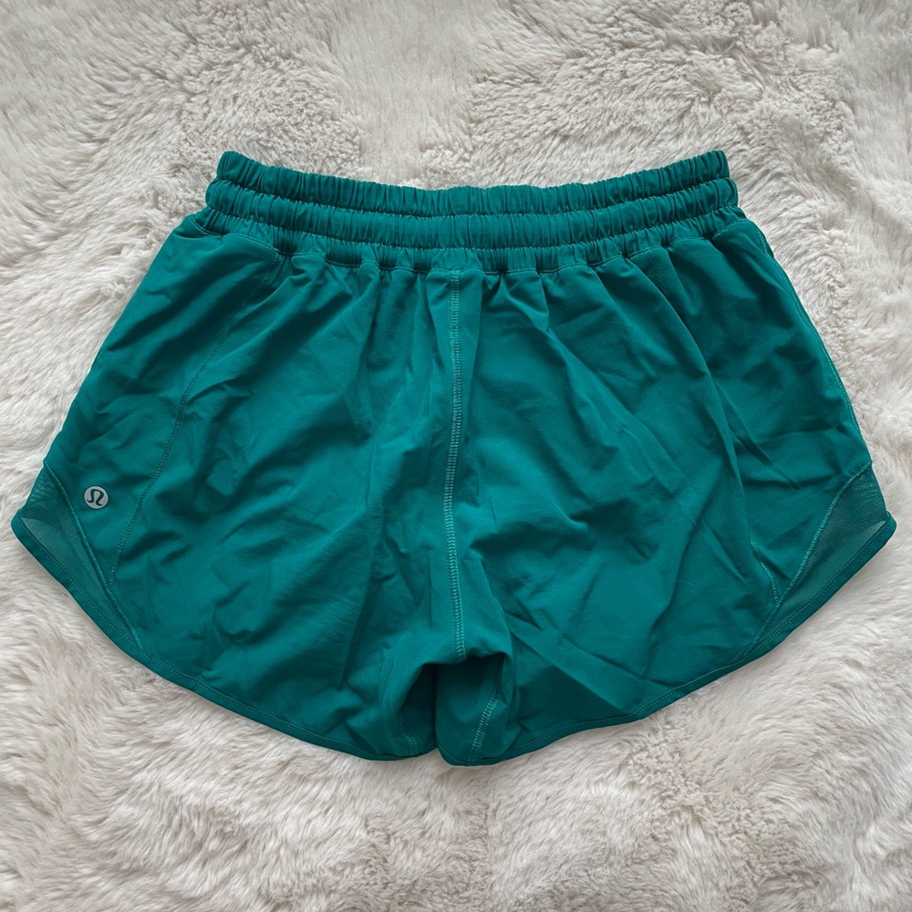 🍋 Lululemon Hotty Hot Shorts